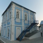 Бывшая трапезная с домовой Петропавловской церковью 