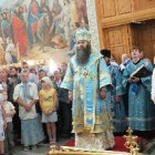 Митрополит Георгий служит литургию 