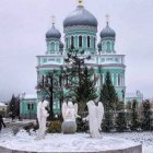 Вид на Троицкий собор Дивеевского монастыря