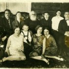 Семья о. Иоанна в начале 1930-х годов