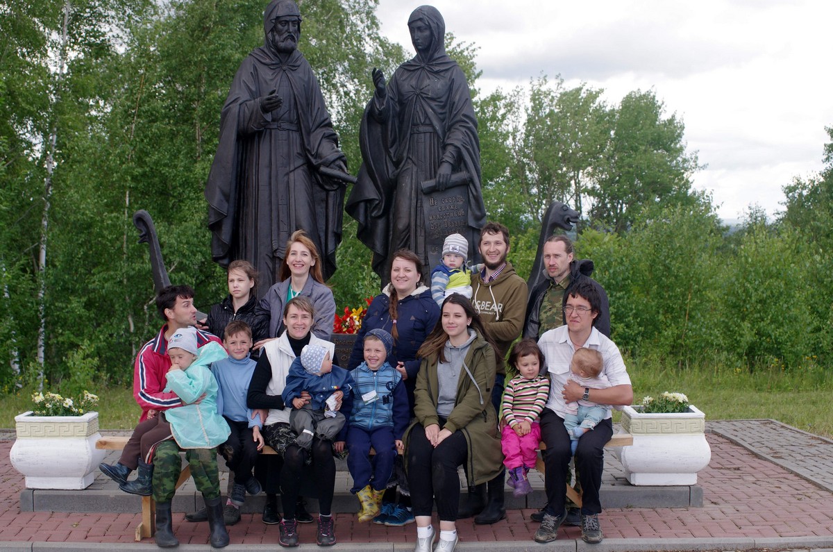 Саровский храм Преображения Господня